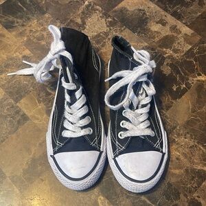 Kids Airwalk High Top Runners❤️❤️